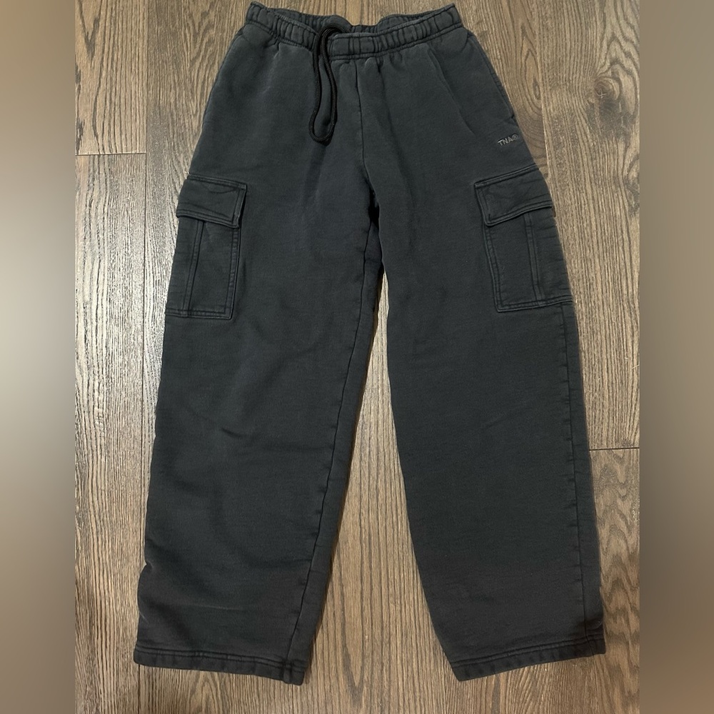 Aritzia TNA Cargo Pants